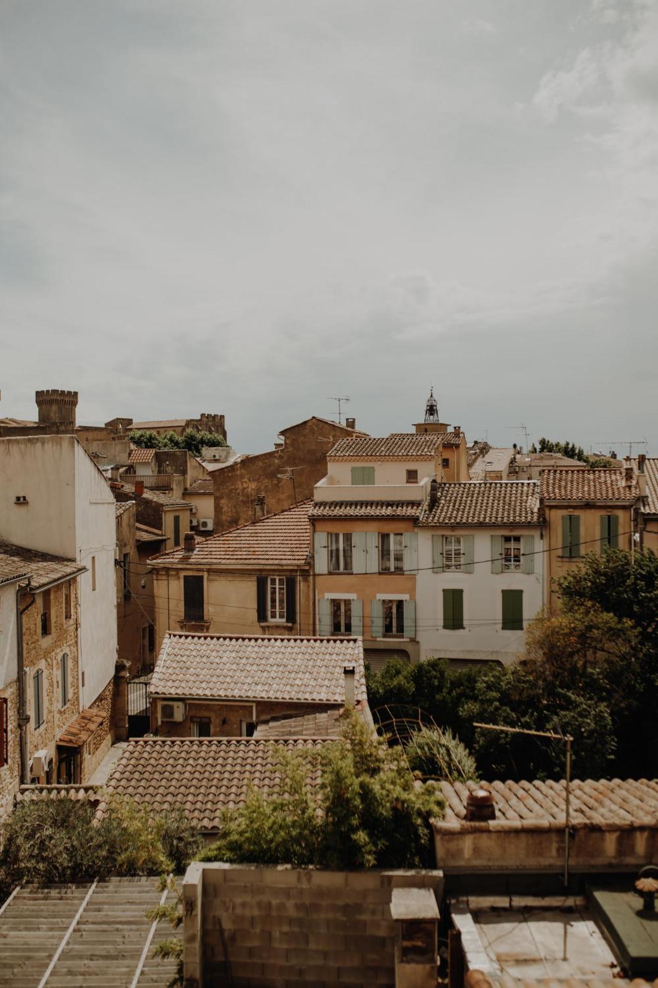 Superbe Appartement Renove - Salon De Provence Dış mekan fotoğraf